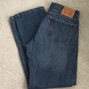 Men’s Levi 505 Jeans size 33 x 32